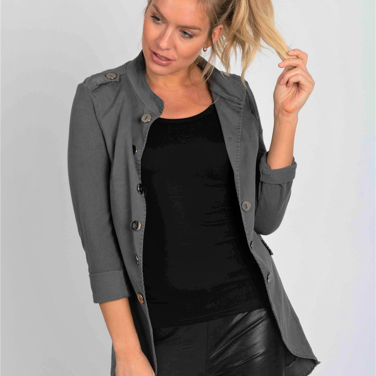 Suzy D 165109W - Parker Panache