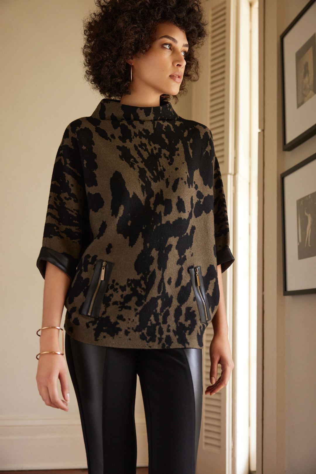 Joseph Ribkoff 233948 Top Black/Green