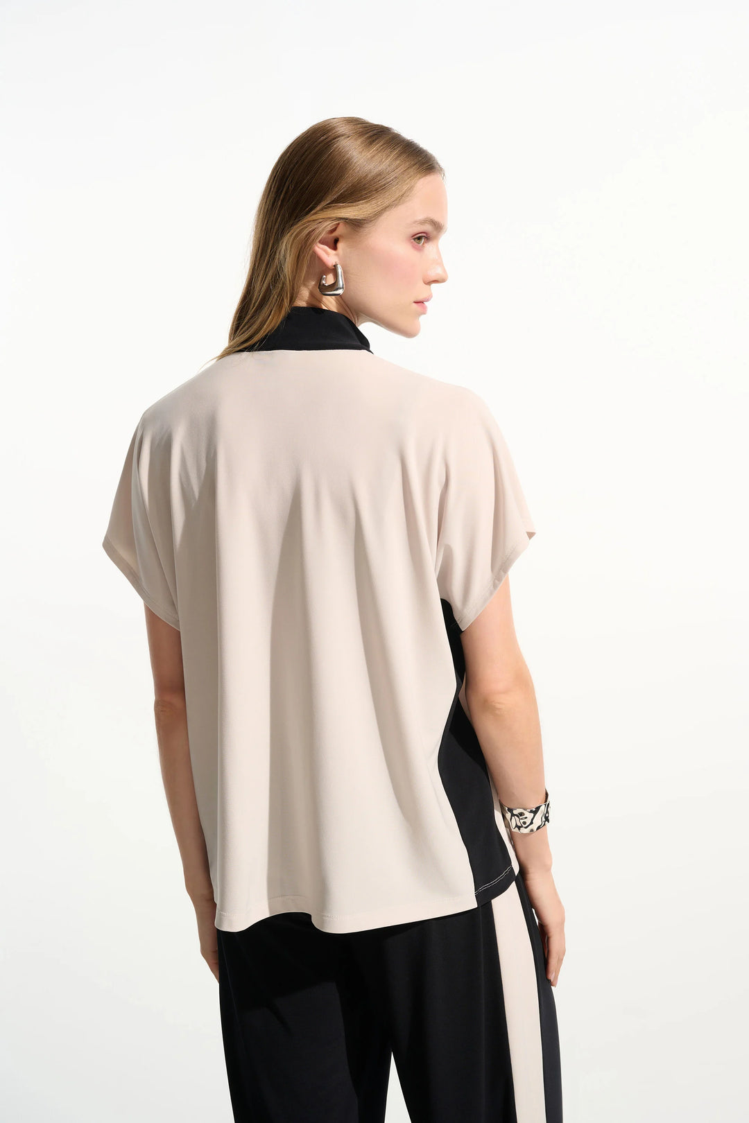 Joseph Ribkoff 261611 Top Black/Moonstone