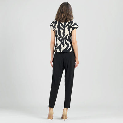 Clara Sun Woo T293P22