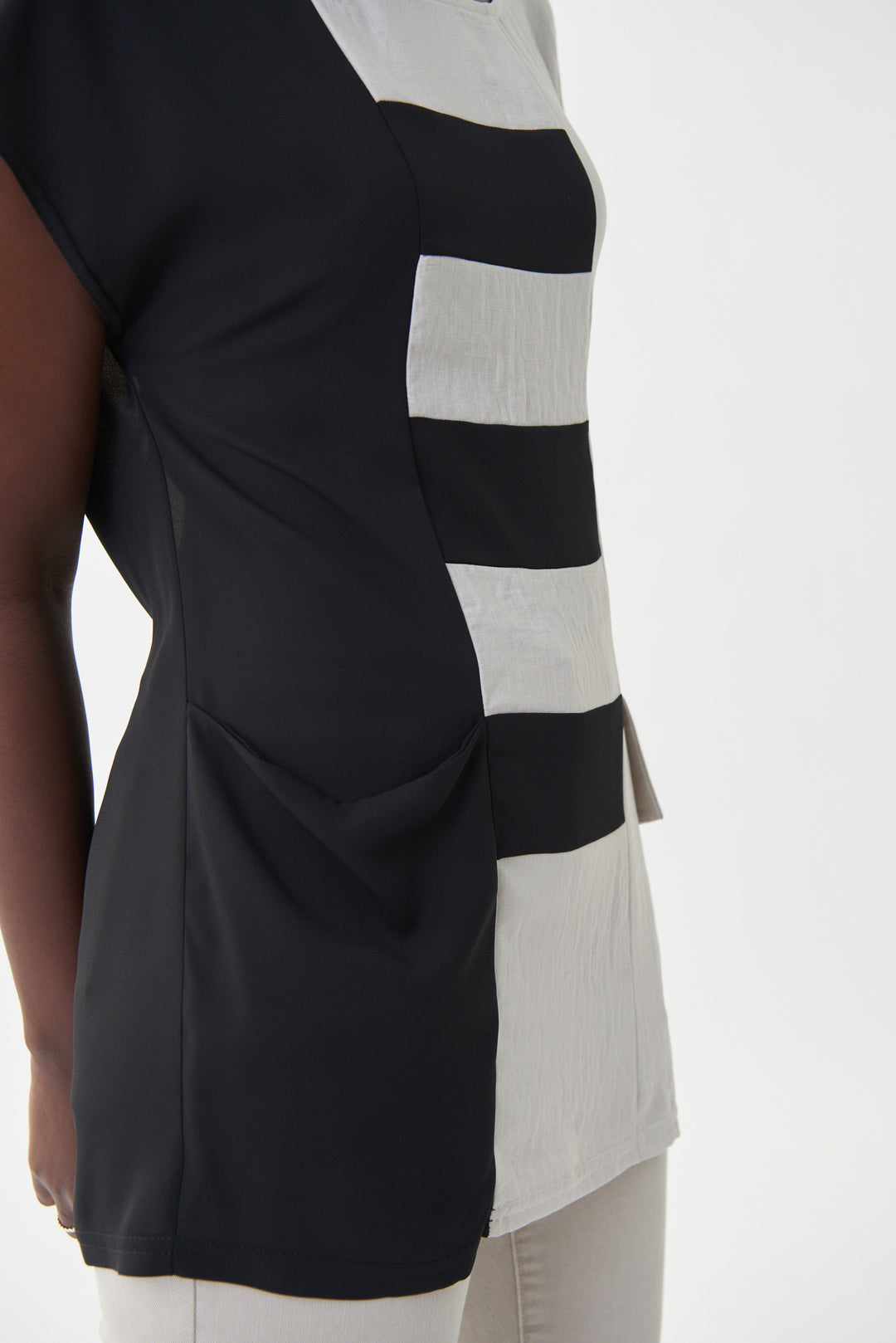 Joseph Ribkoff 222129 Top Moonstone/Black