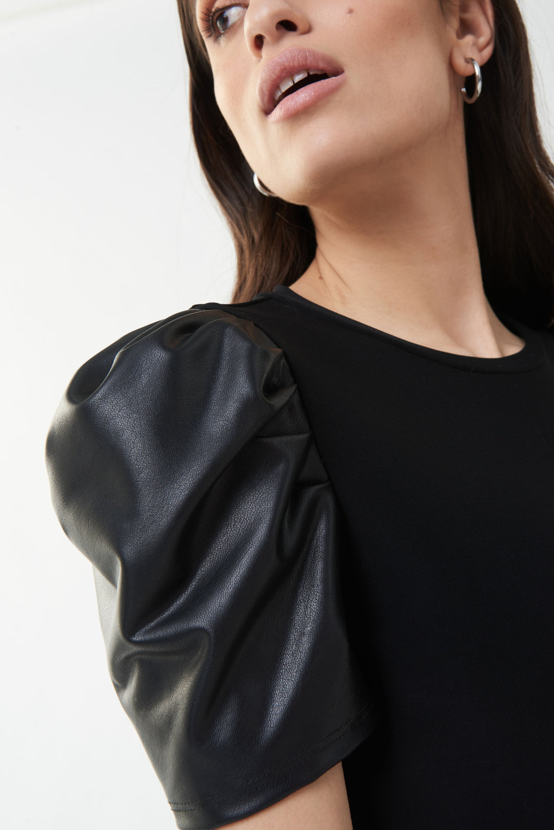 Joseph Ribkoff 223213 Top Black